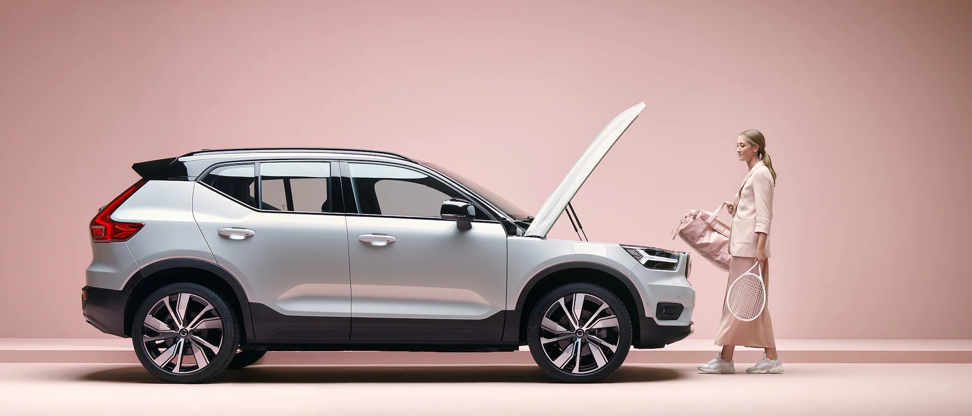xc40 electric gallery 1